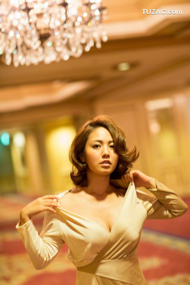 Wanibooks_ NO.120 Sayaka Isoyama 矶山沙也加/磯山さやか 写真集[161P]