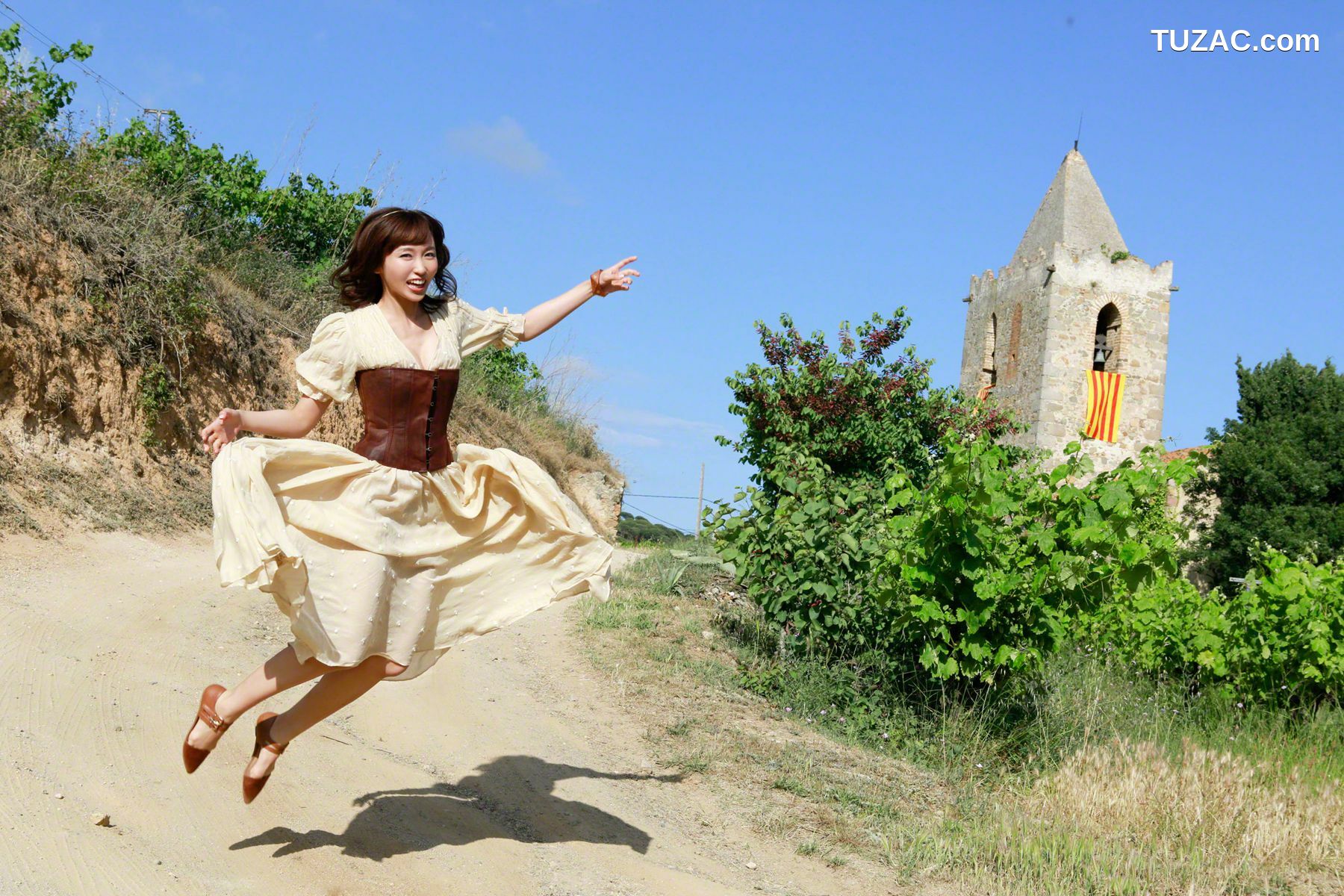 Wanibooks_ NO.125 Risa Yoshiki 吉木梨纱/吉木りさ 写真集[161P]