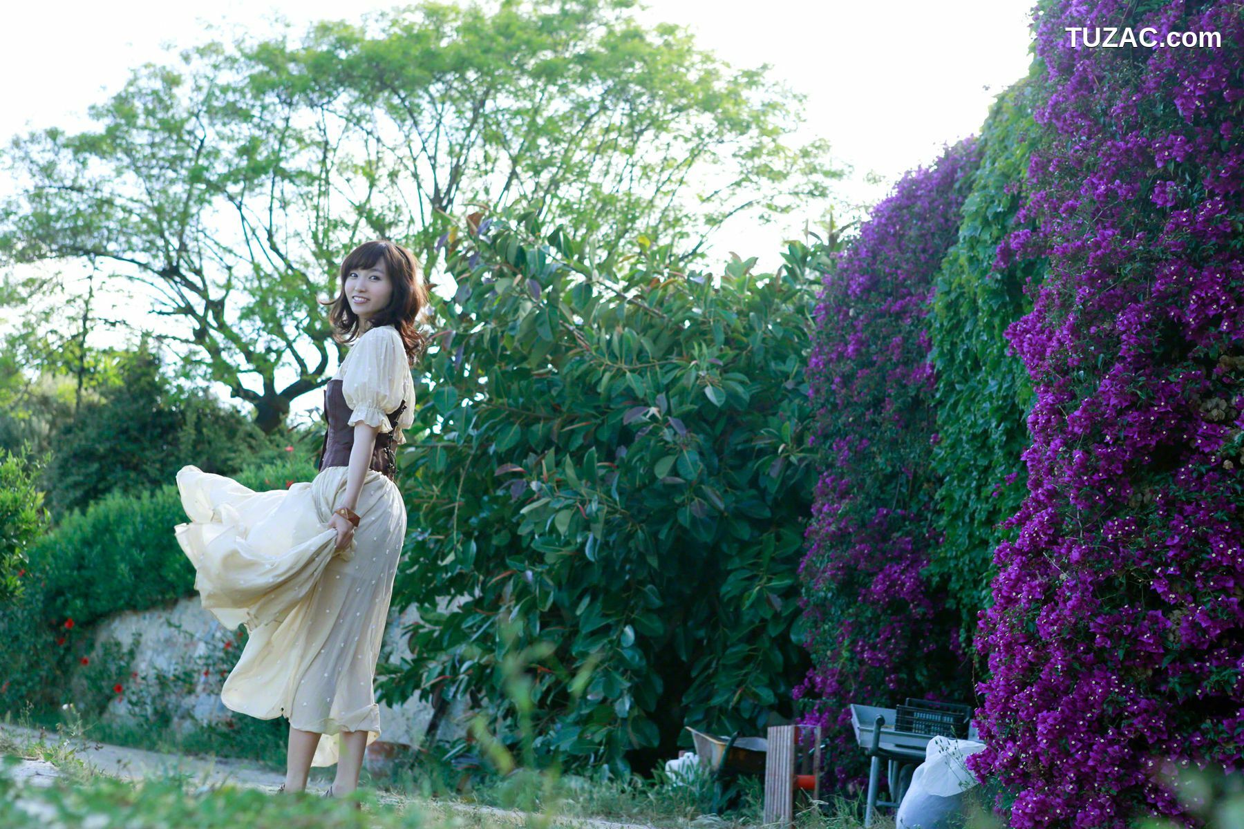 Wanibooks_ NO.125 Risa Yoshiki 吉木梨纱/吉木りさ 写真集[161P]