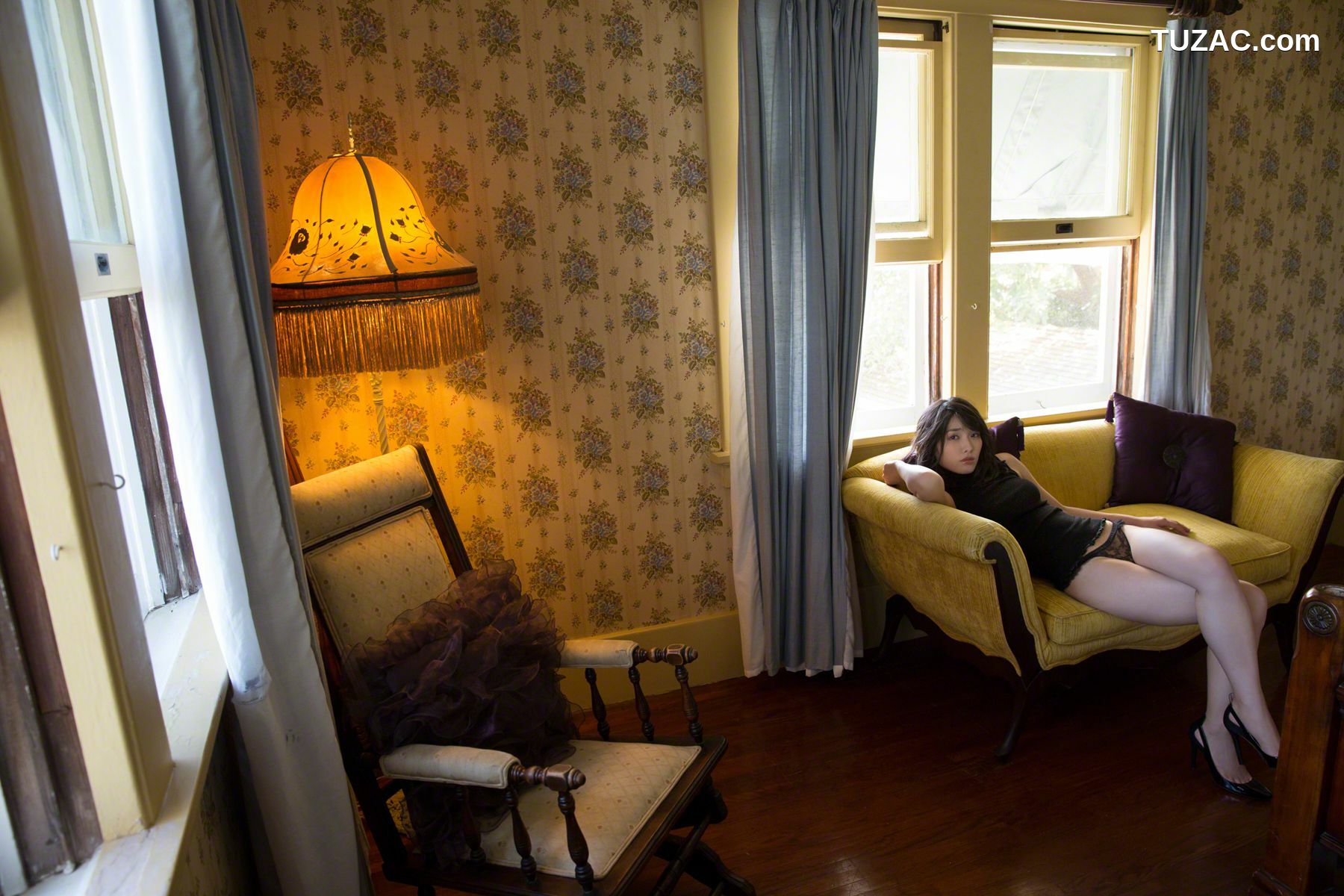 Wanibooks_ NO.127 Anna Konno 今野杏南 写真集[194P]