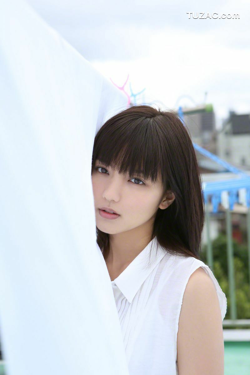 Wanibooks_ NO.131 Erina Mano 真野恵里菜 写真集[180P]