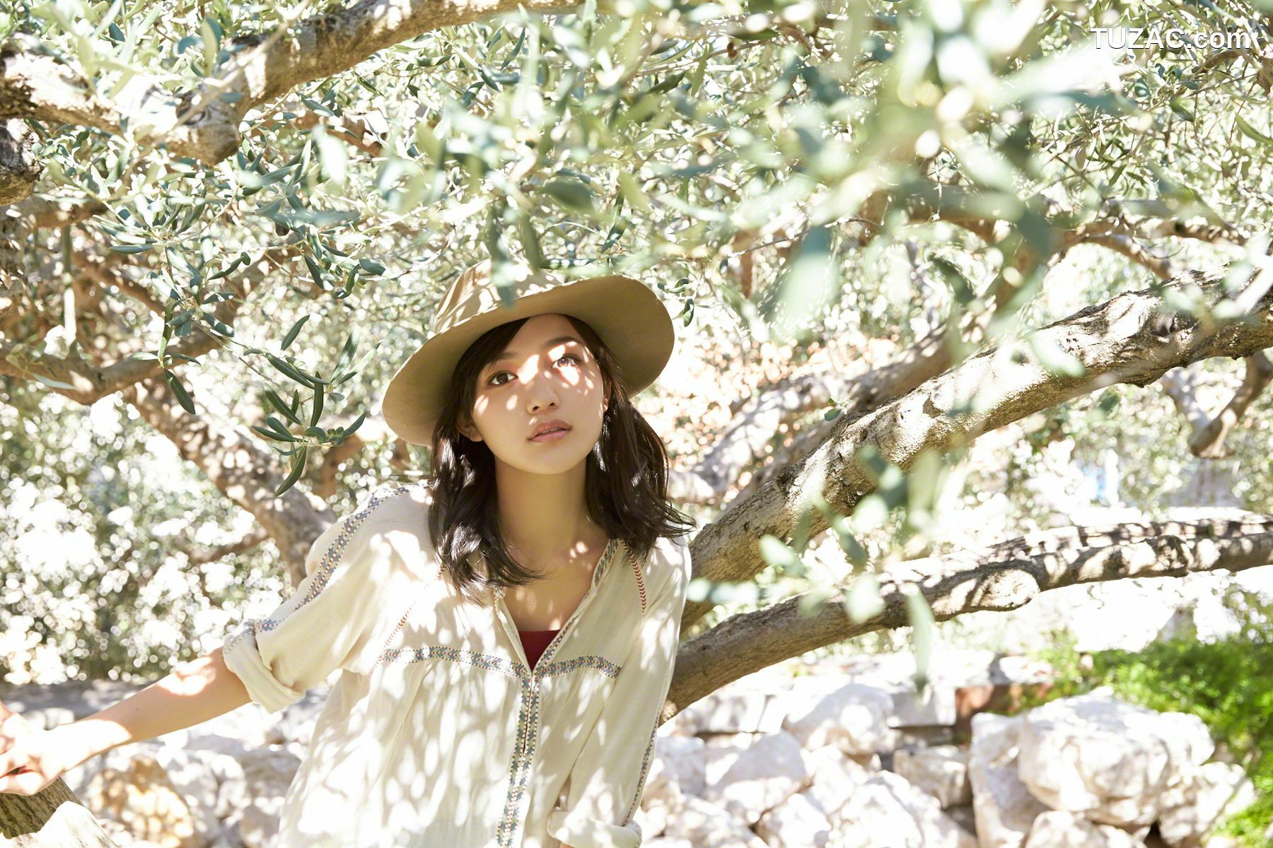 Wanibooks_ NO.132 Haruna Kawaguchi 川口春奈 写真集[166P]