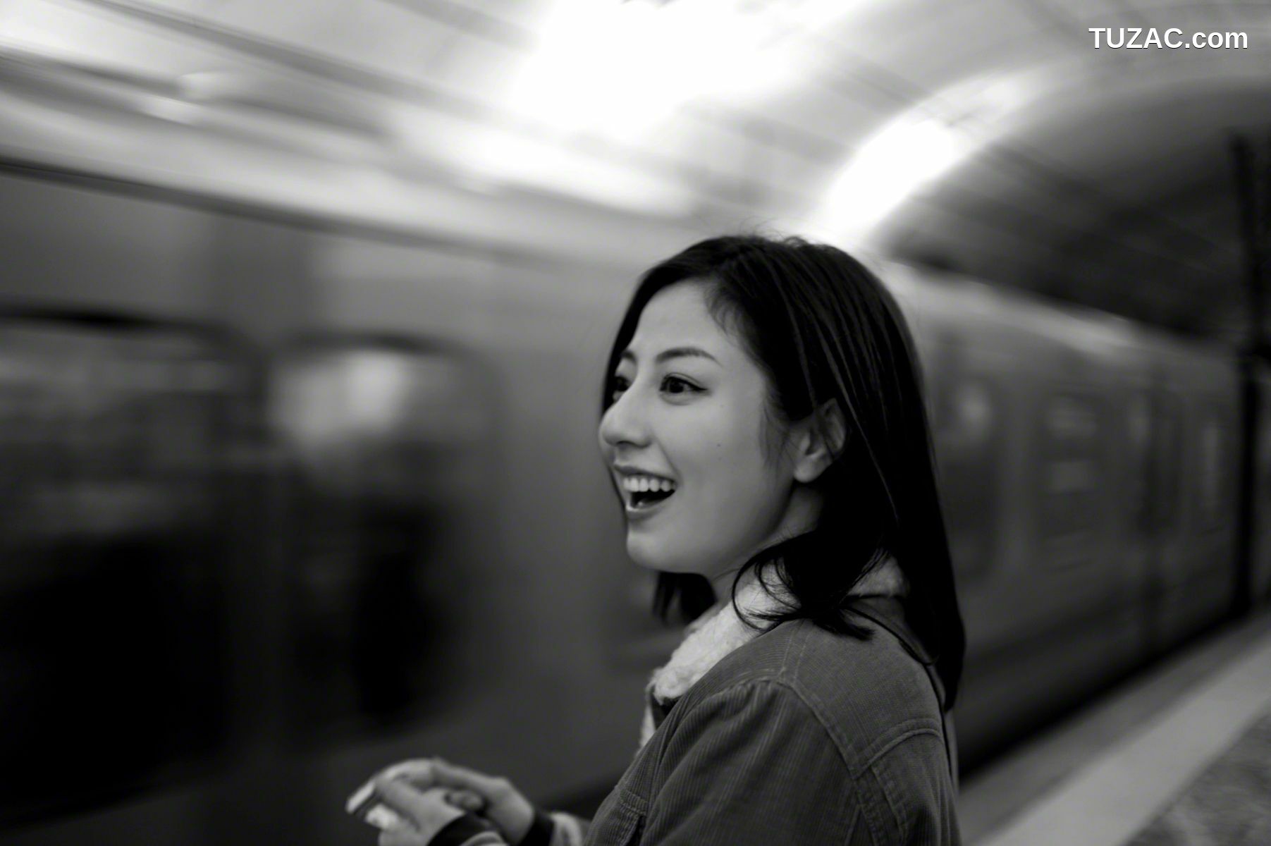 Wanibooks_ NO.136 Yumi Sugimoto 杉本有美 写真集[246P]