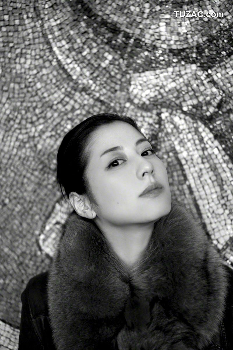 Wanibooks_ NO.136 Yumi Sugimoto 杉本有美 写真集[246P]