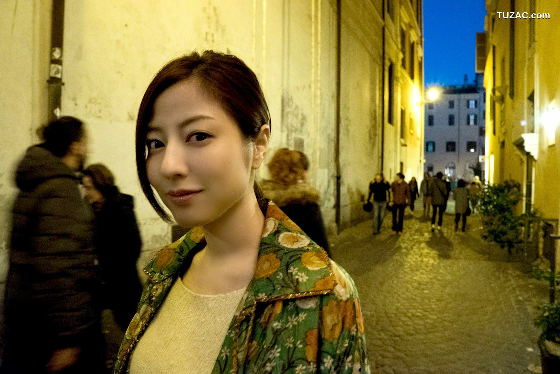 Wanibooks_ NO.136 Yumi Sugimoto 杉本有美 写真集[246P]