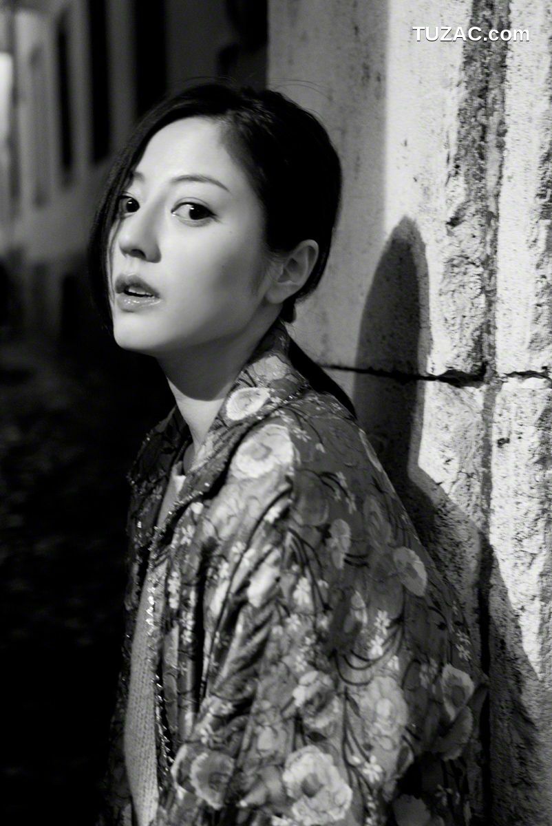 Wanibooks_ NO.136 Yumi Sugimoto 杉本有美 写真集[246P]