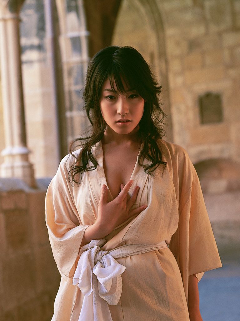 Wanibooks_ NO.15 Hiroko Sato 佐藤寛子 写真集[240P]