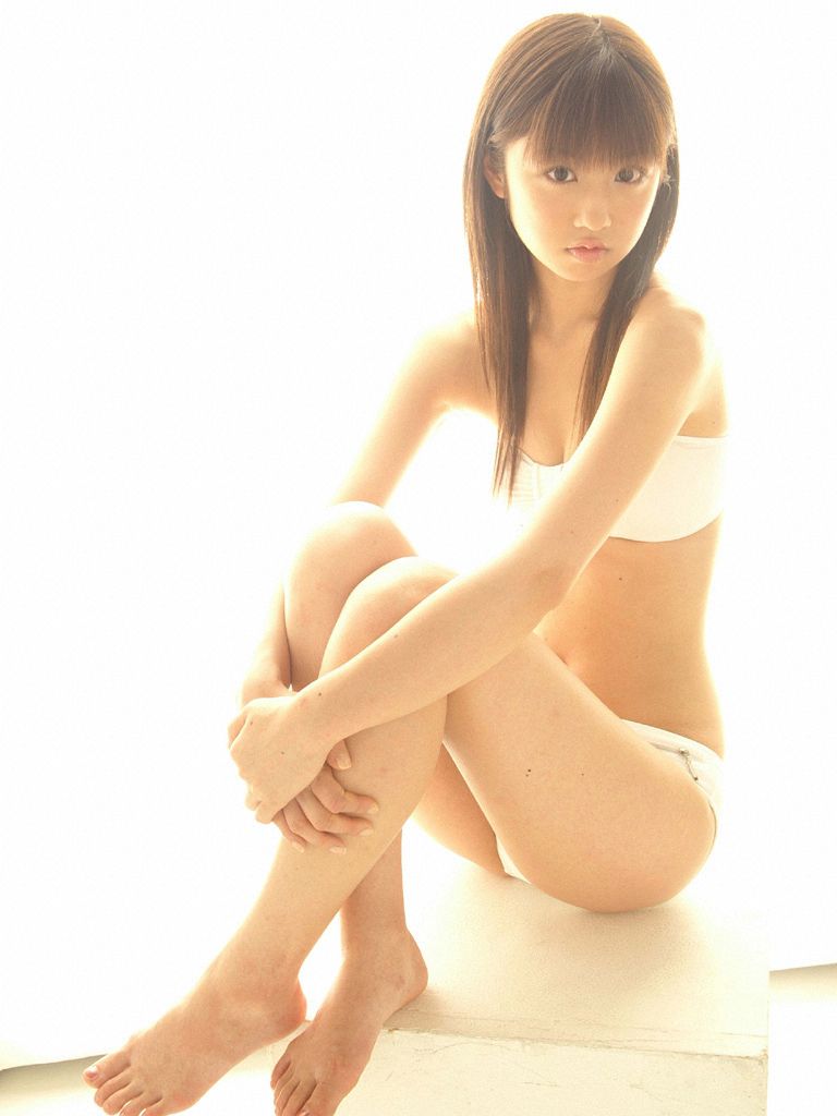 Wanibooks_ NO.27 Yuko Ogura 小倉優子 写真集[70P]