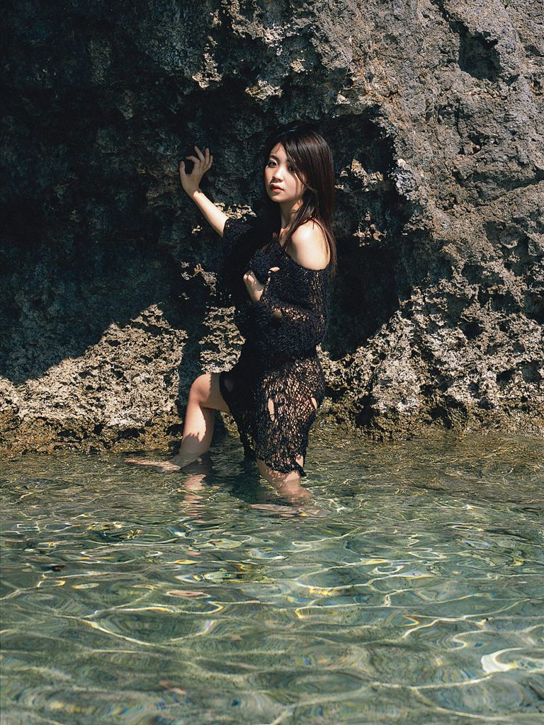 Wanibooks_ NO.34 Nana Akiyama 秋山奈奈/秋山奈々 写真集[140P]