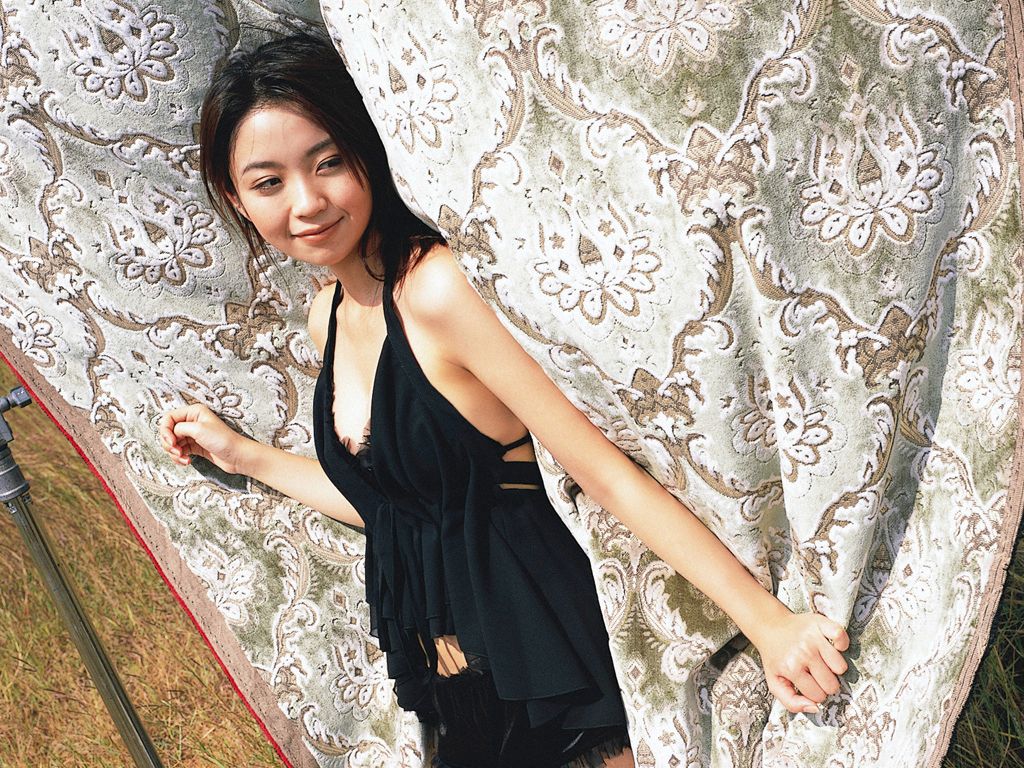 Wanibooks_ NO.34 Nana Akiyama 秋山奈奈/秋山奈々 写真集[140P]