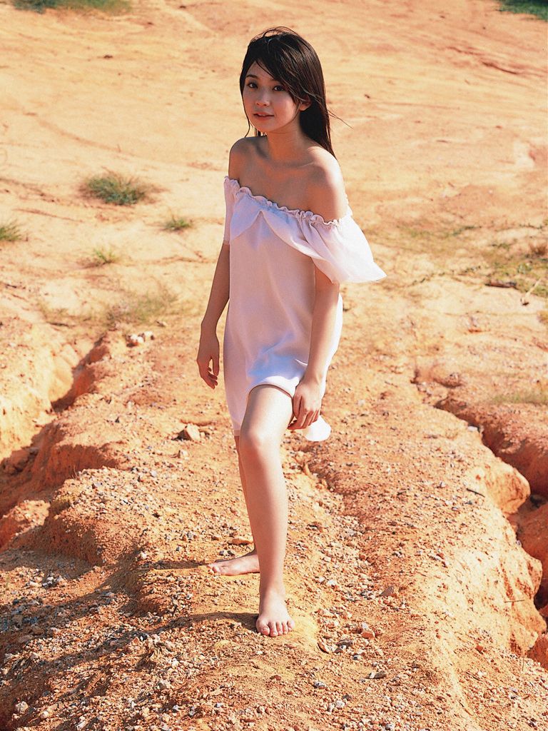 Wanibooks_ NO.34 Nana Akiyama 秋山奈奈/秋山奈々 写真集[140P]