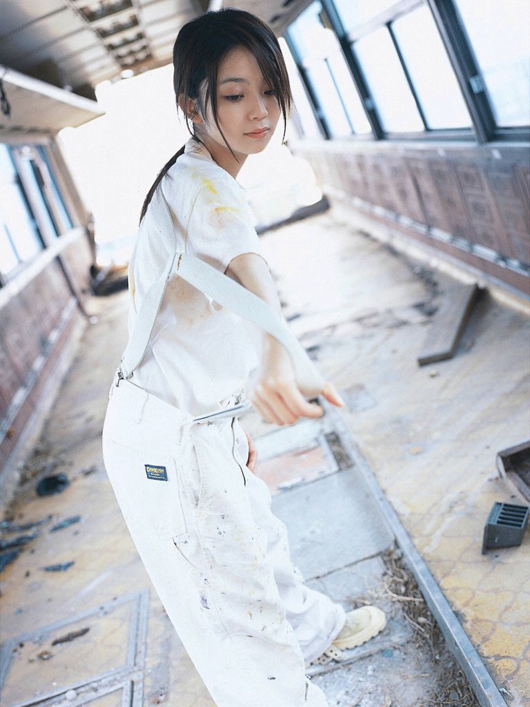 Wanibooks_ NO.34 Nana Akiyama 秋山奈奈/秋山奈々 写真集[140P]