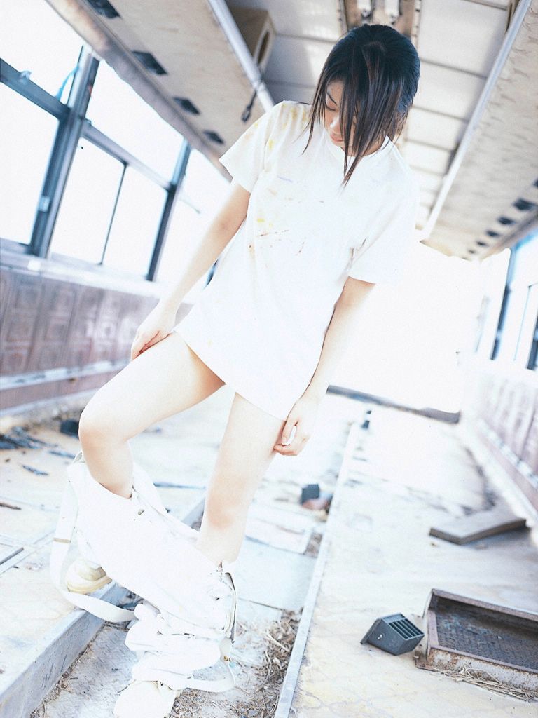 Wanibooks_ NO.34 Nana Akiyama 秋山奈奈/秋山奈々 写真集[140P]