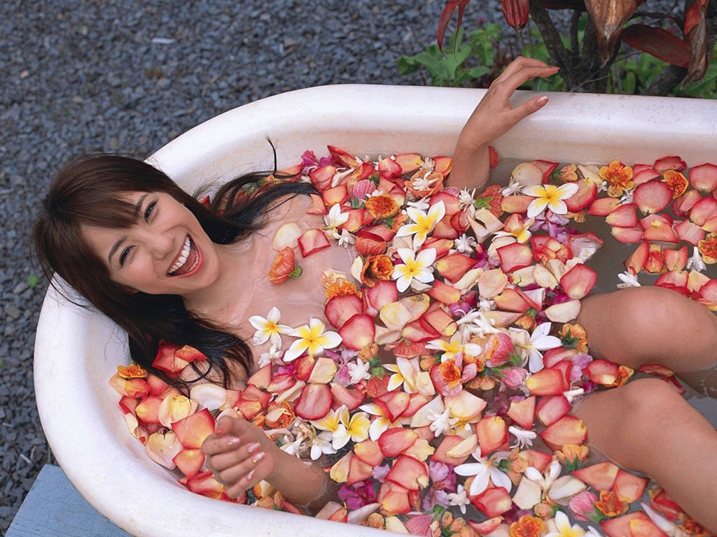 Wanibooks_ NO.44 Azusa Yamamoto 山本梓 写真集[160P]