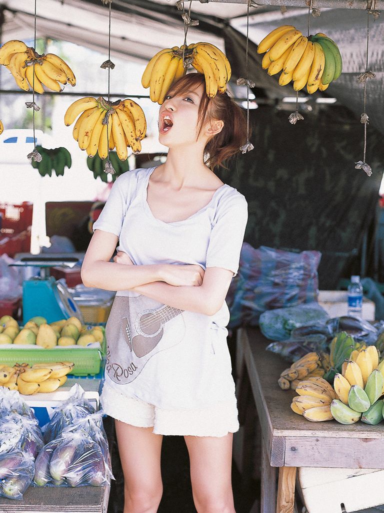 Wanibooks_ NO.51 Mariko Shinoda 篠田麻里子 写真集[196P]