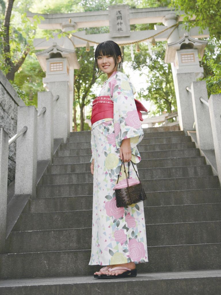 Wanibooks_ NO.53 Mayuko Fukuda 福田麻由子 写真集[40P]