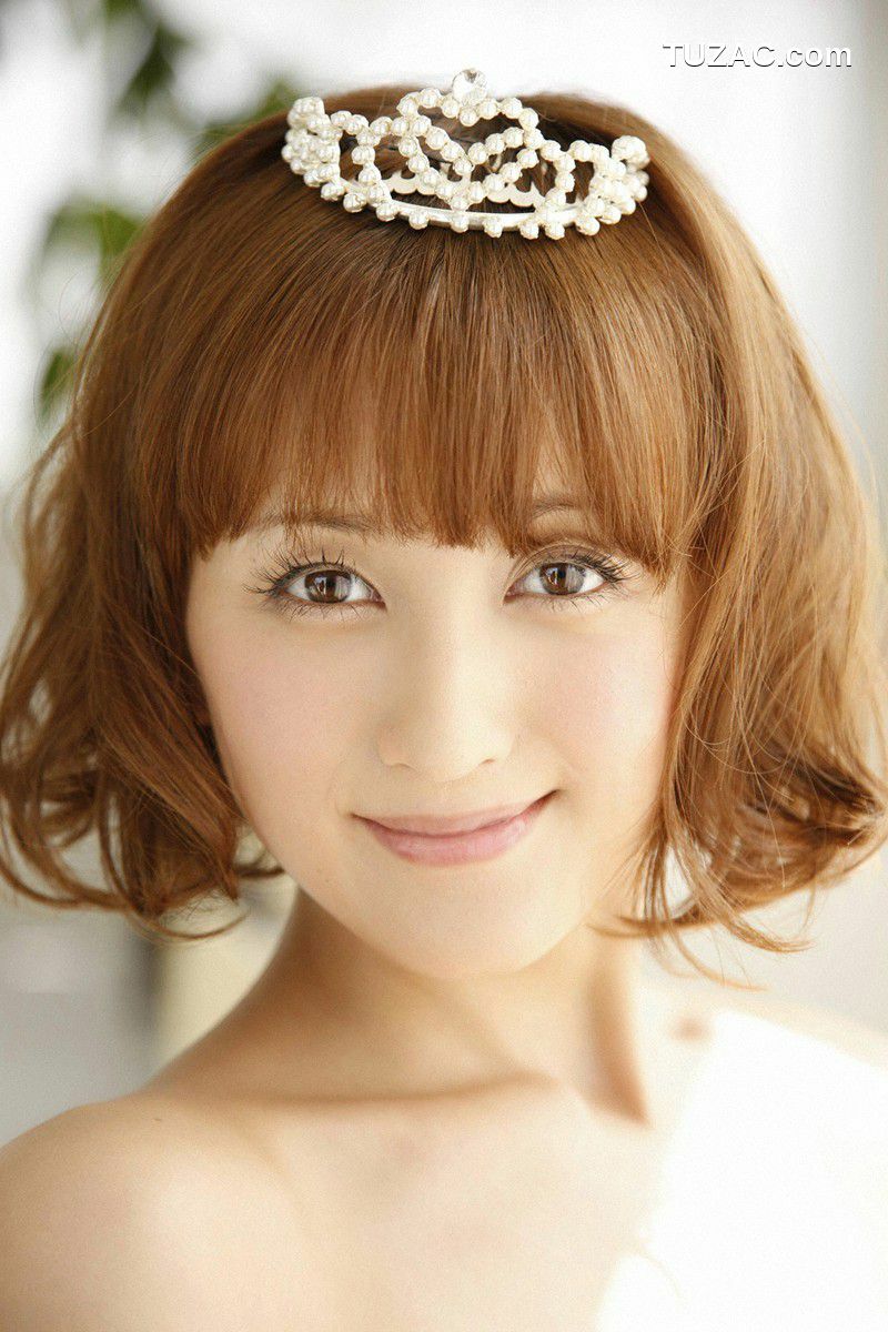 Wanibooks_ NO.77 Ayaka Komatsu 小松彩夏 写真集[189P]