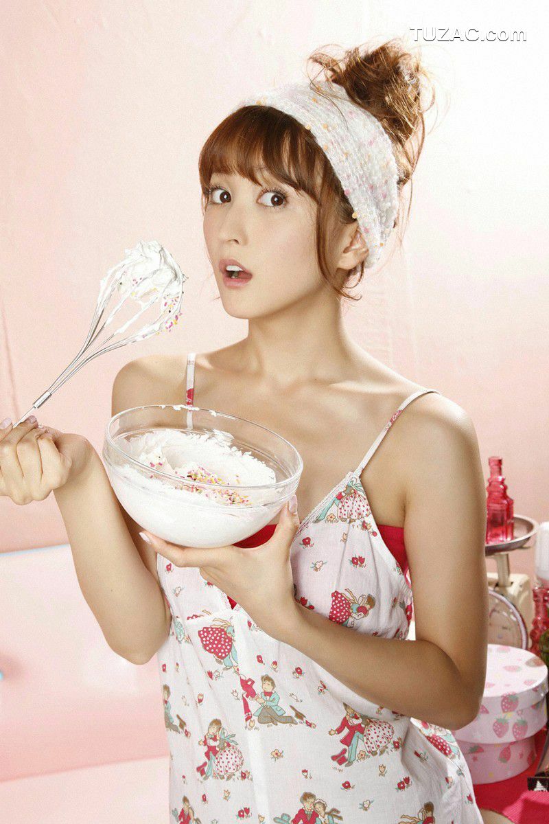 Wanibooks_ NO.77 Ayaka Komatsu 小松彩夏 写真集[189P]