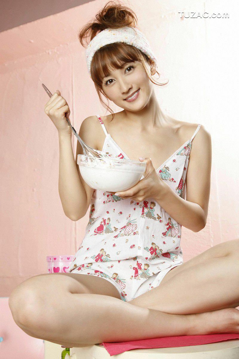 Wanibooks_ NO.77 Ayaka Komatsu 小松彩夏 写真集[189P]