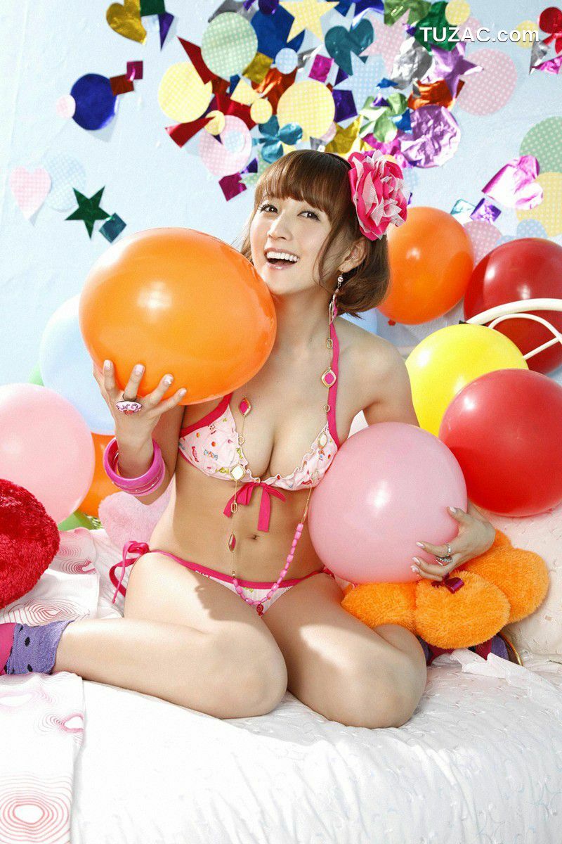 Wanibooks_ NO.77 Ayaka Komatsu 小松彩夏 写真集[189P]