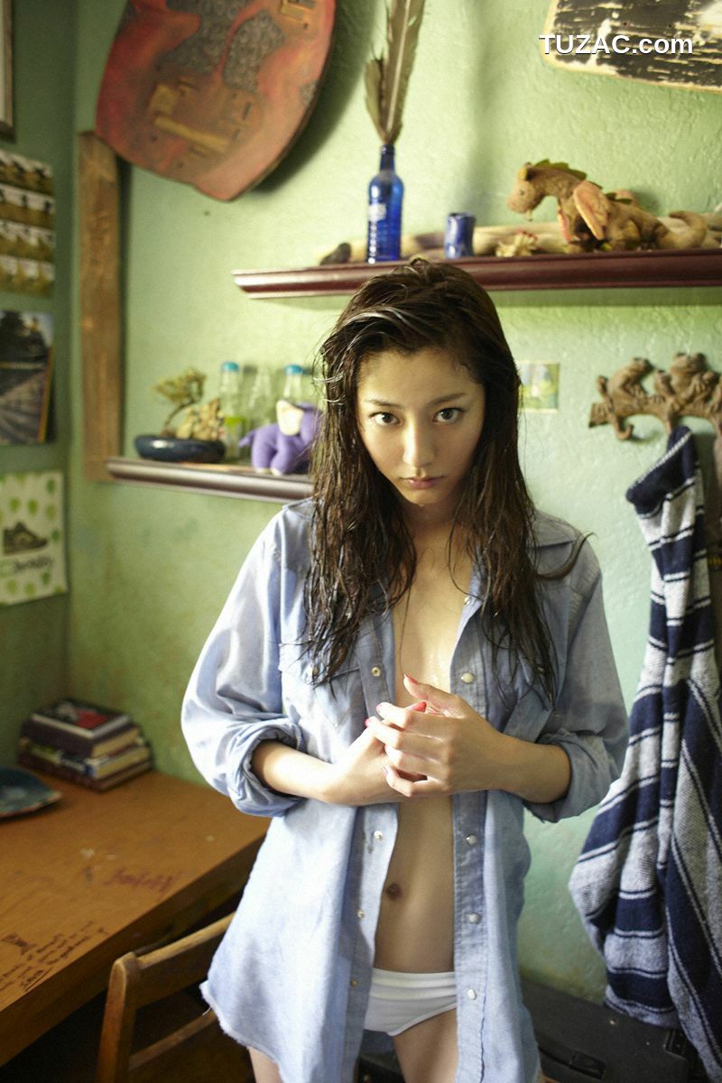 Wanibooks_ NO.82 Yumi Sugimoto 杉本有美 写真集[218P]