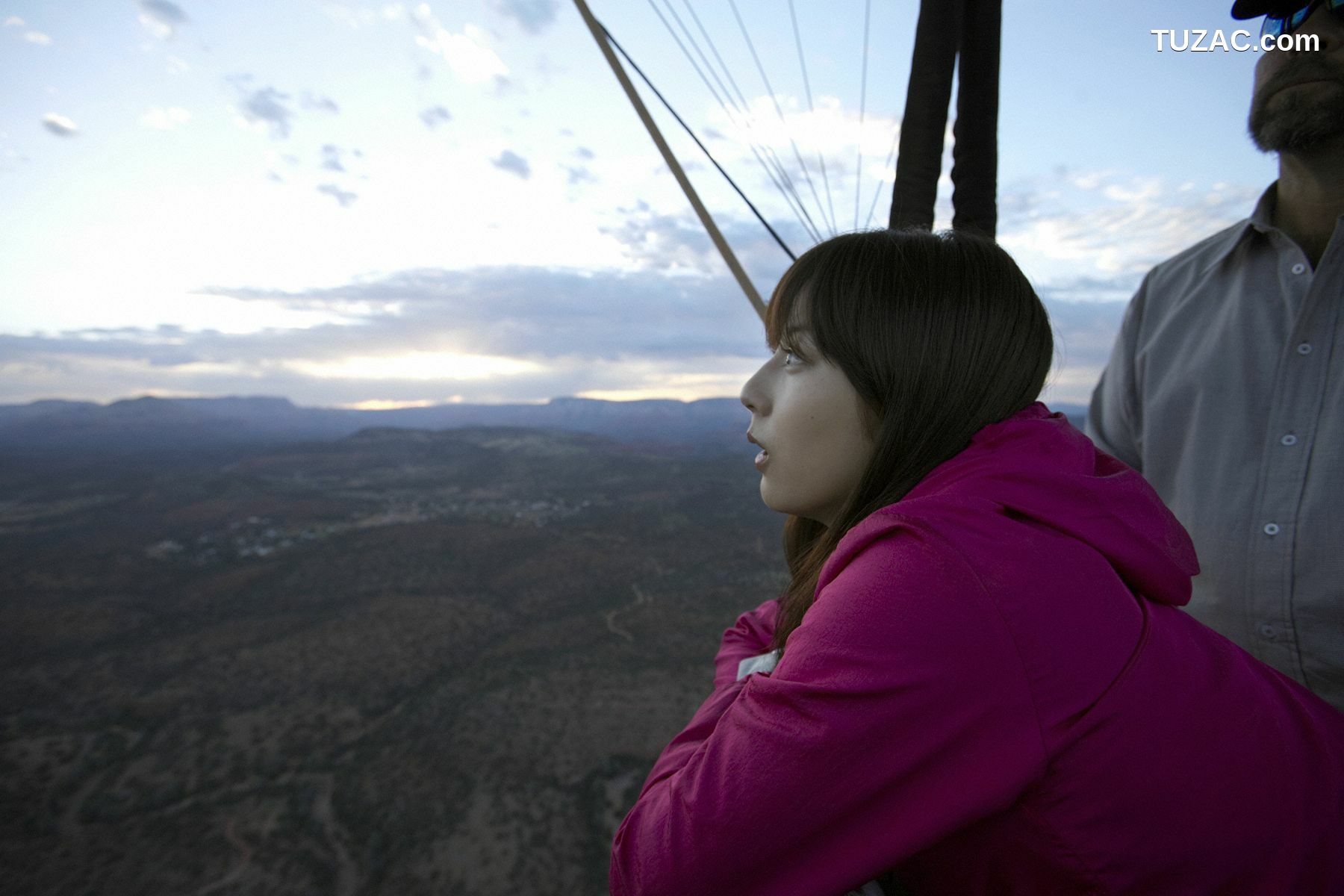 Wanibooks_ NO.82 Yumi Sugimoto 杉本有美 写真集[218P]