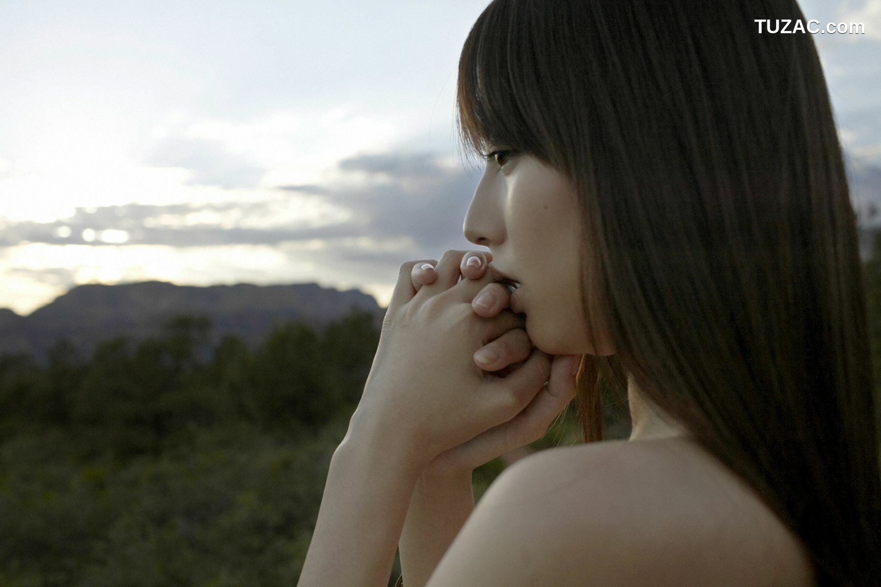 Wanibooks_ NO.82 Yumi Sugimoto 杉本有美 写真集[218P]