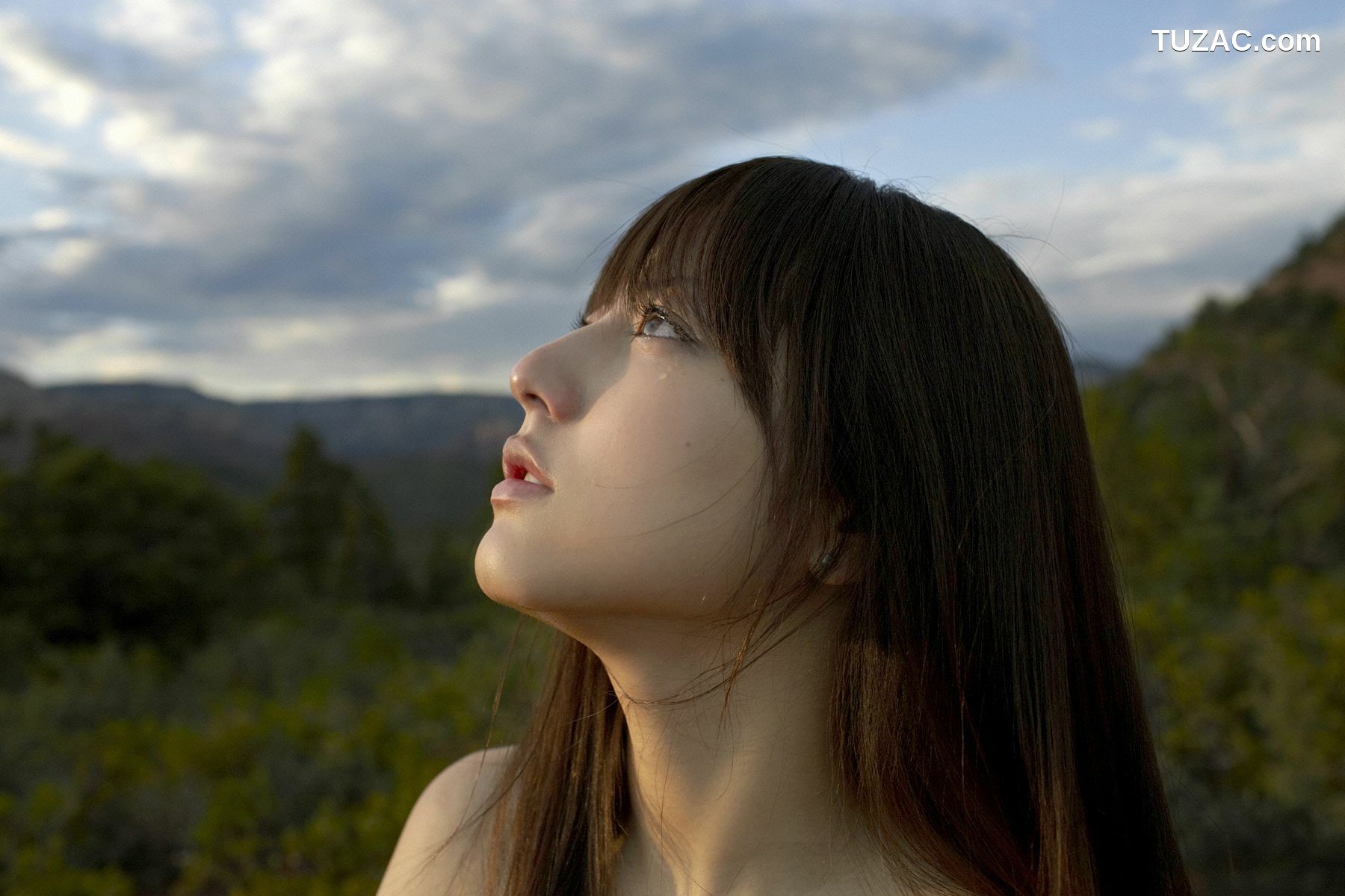 Wanibooks_ NO.82 Yumi Sugimoto 杉本有美 写真集[218P]