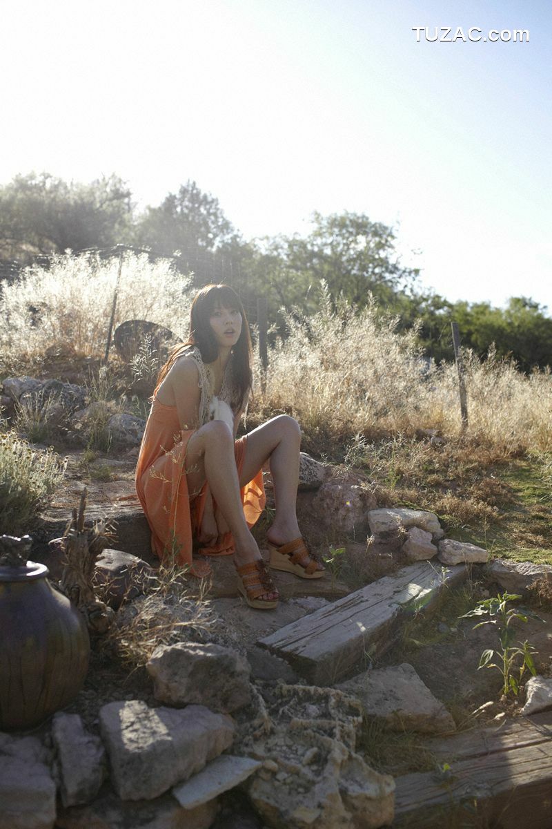 Wanibooks_ NO.82 Yumi Sugimoto 杉本有美 写真集[218P]