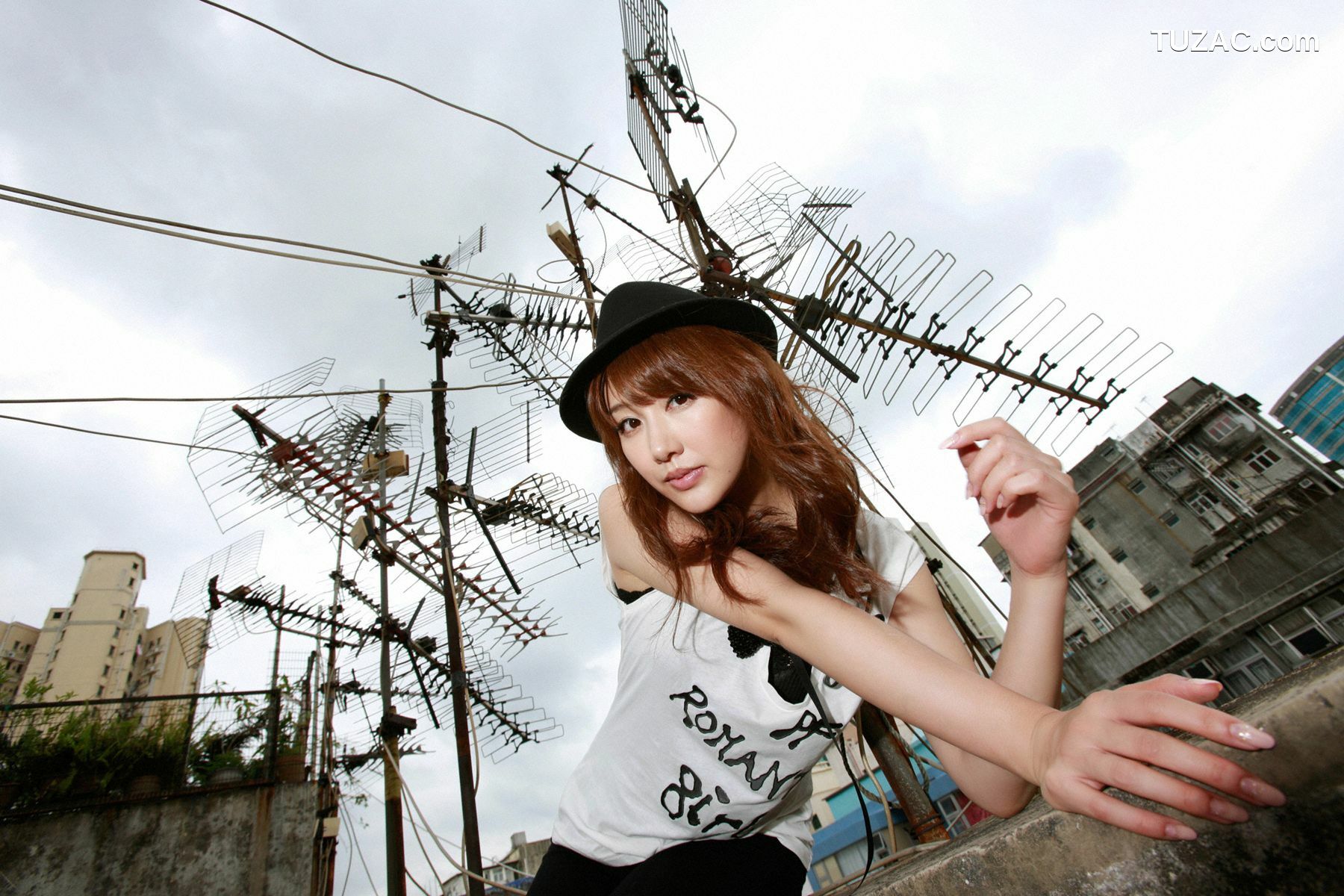 Wanibooks_ NO.92 Megumi Yasu 安惠美 写真集[244P]