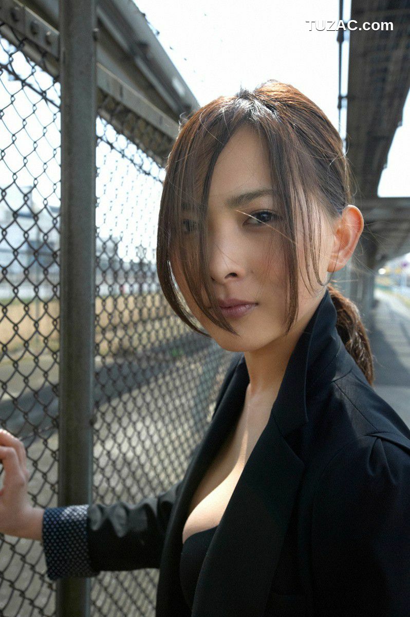 Wanibooks_ NO.97 Mitsuki Tanimura 谷村美月 写真集[182P]