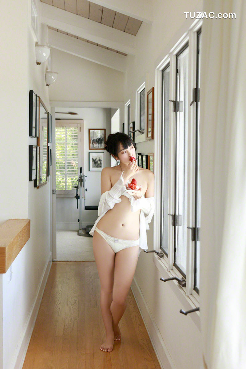 Wanibooks_脊山麻理子 Mariko Seyama #140 写真集[199P]