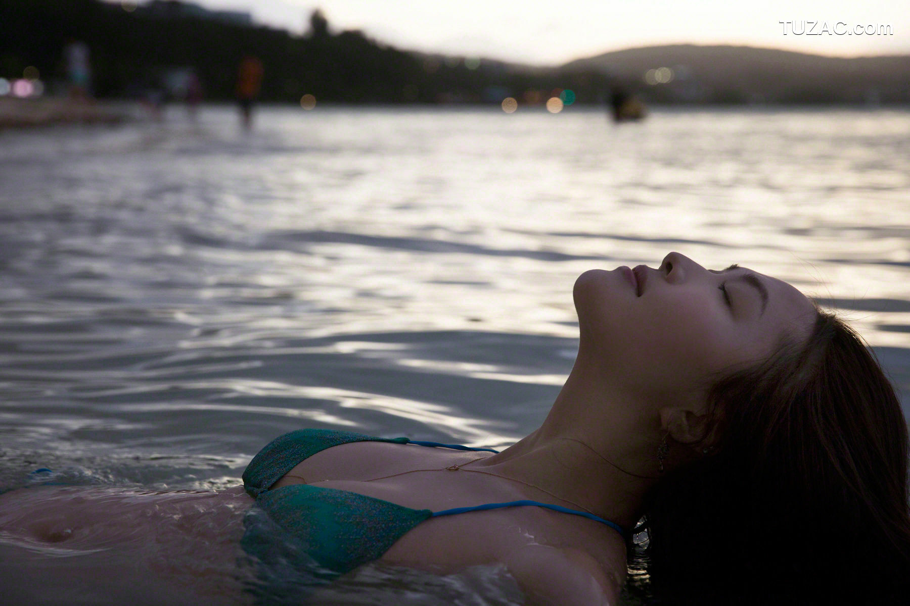 Wanibooks_阿部桃子 Momoko Abe #160 写真集[195P]