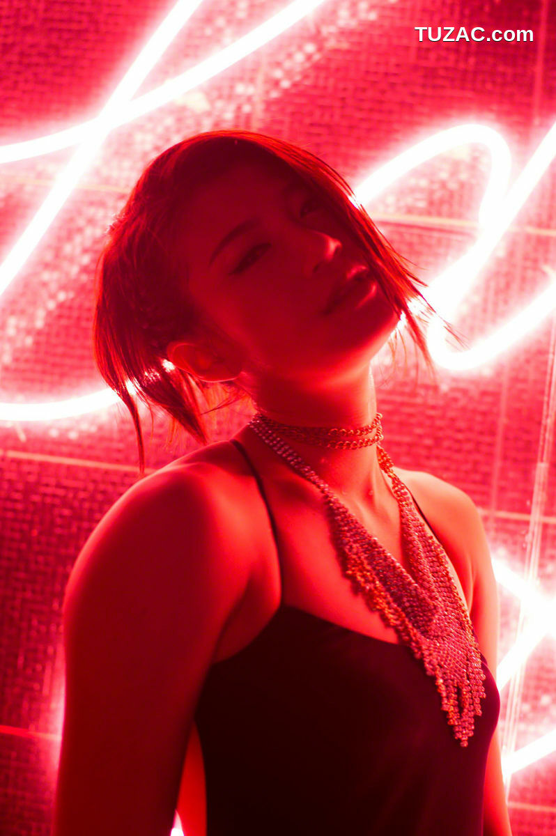 Wanibooks_高野人母美 Tomomi Takano #158 写真集[177P]