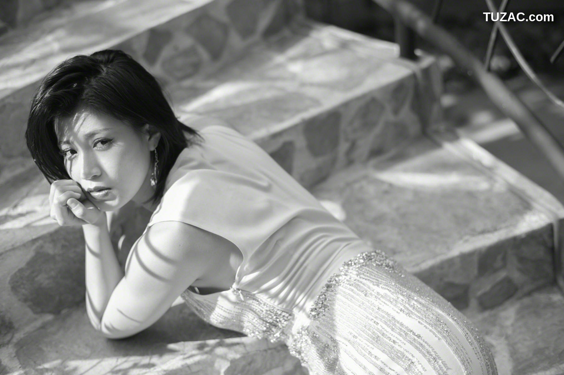 Wanibooks_高野人母美 Tomomi Takano #158 写真集[177P]