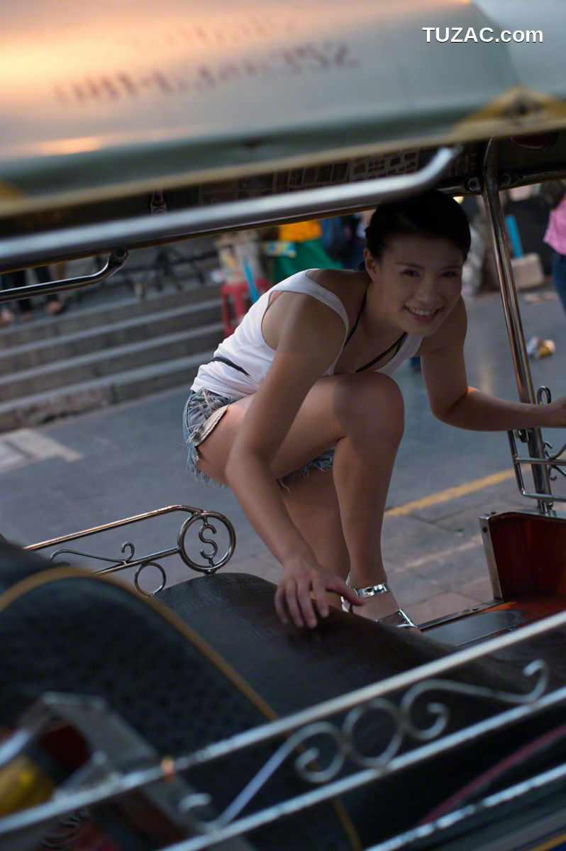 Wanibooks_高野人母美 Tomomi Takano #158 写真集[177P]