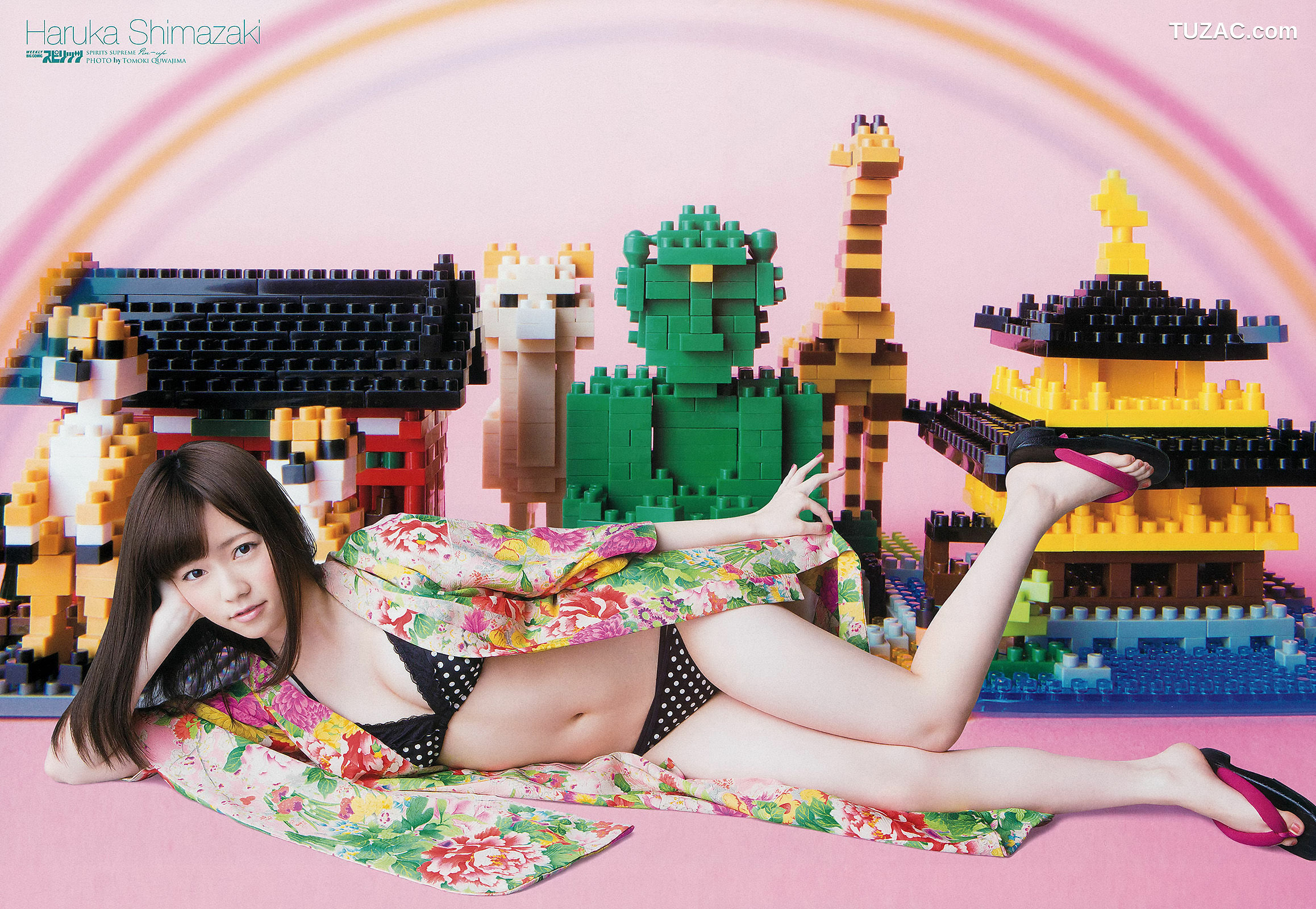 Weekly Big Comic Spirits杂志写真_ 岛崎遥香 2013年No.20 写真杂志[8P]