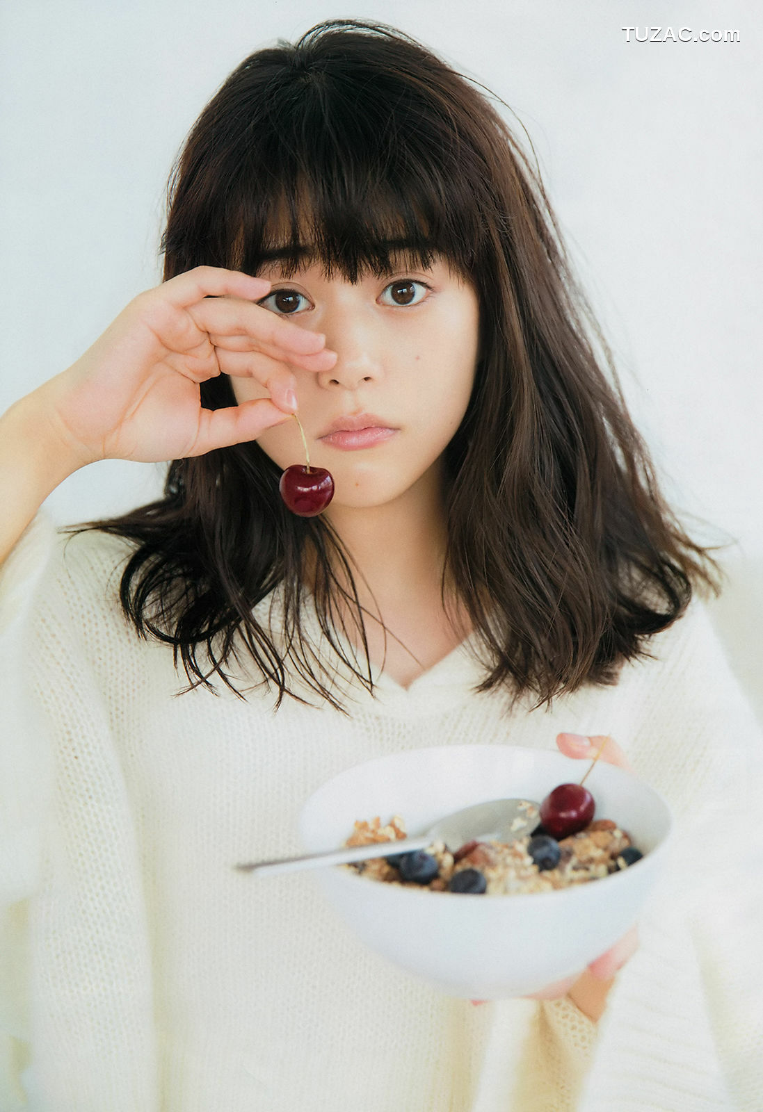 Weekly Big Comic Spirits杂志写真_ 高畑充希 Mitsuki Takahata 2018年No.44 写真杂志[7P]