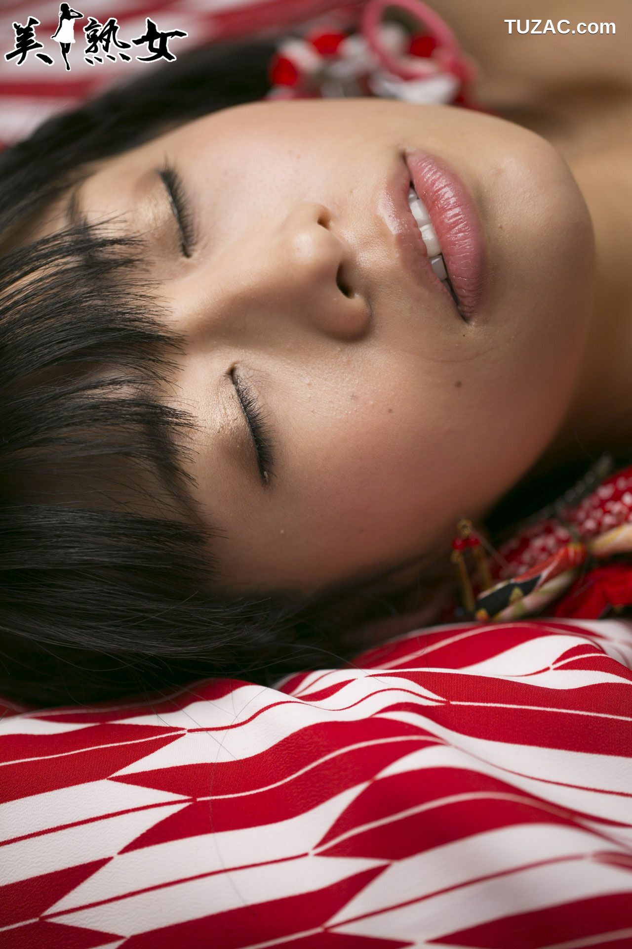 X-City_ [JUKUJO]人気熟女 jkj028 範田紗々/春山ちえり 写真集[50P]