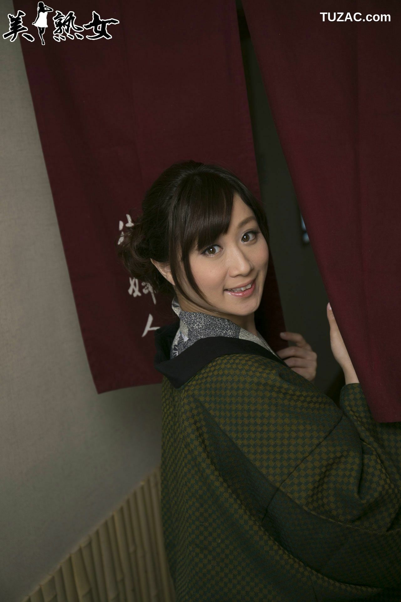 X-City_ [JUKUJO]人気熟女 川上ゆう/川上优 3 写真集[44P]