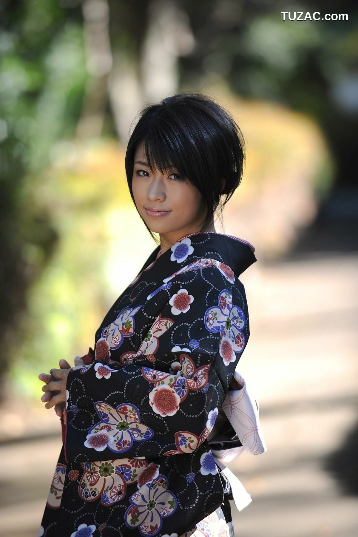 X-City_ KIMONO和テイスト 003 範田紗々 Sasa Handa 写真集[63P]