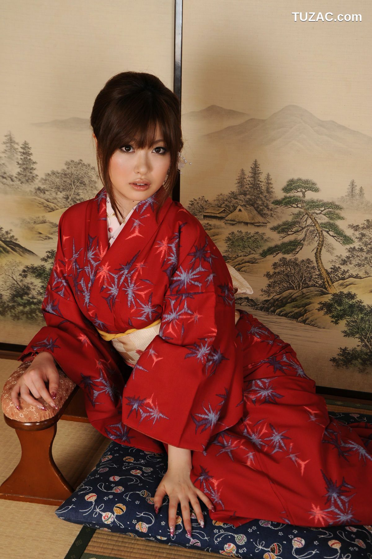 X-City_ KIMONO和テイスト 017 浜崎りお Rio Hamazaki 写真集[47P]