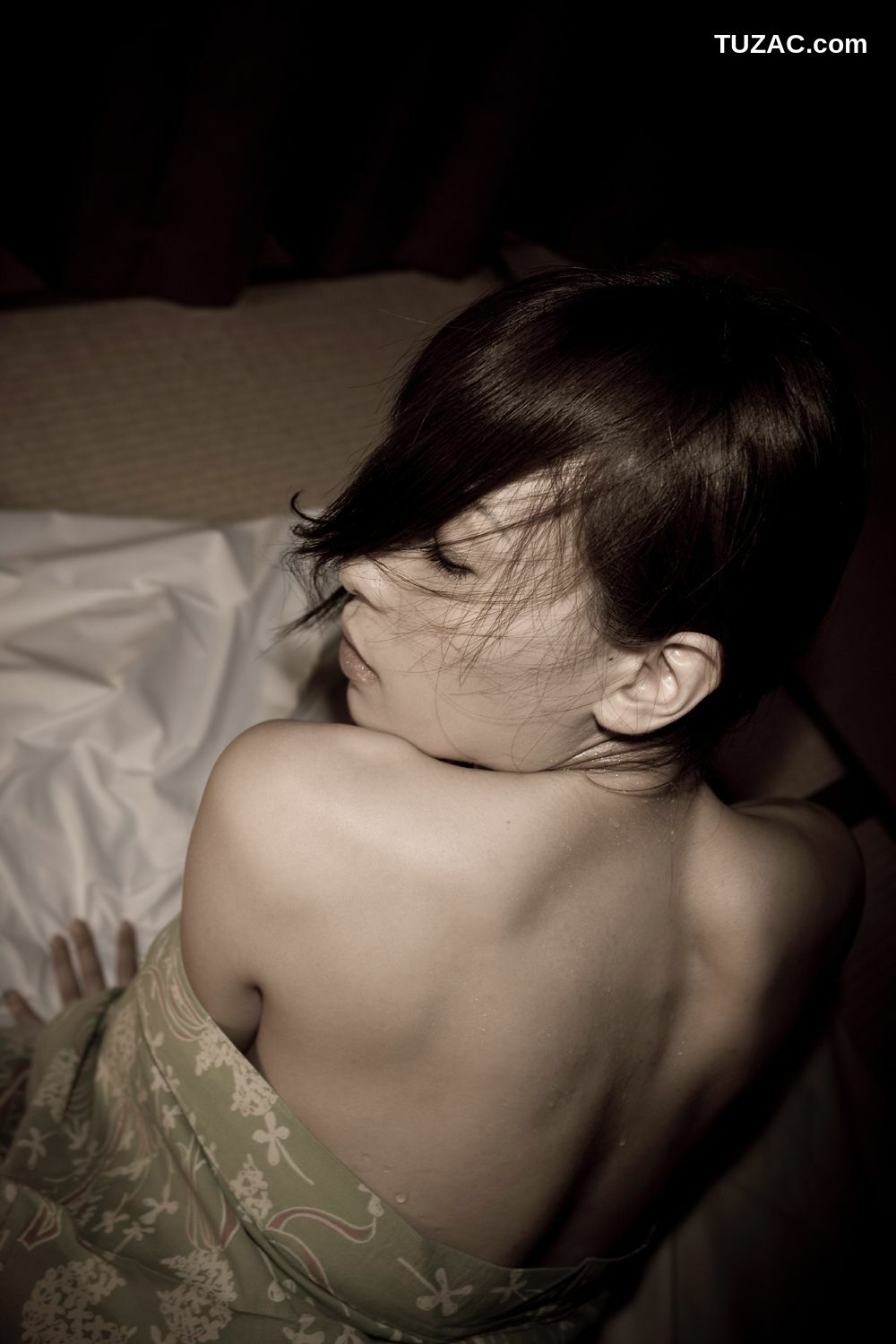 X-City_ WEB No.089 かすみ果穂《不倫の果実3》 写真集[25P]