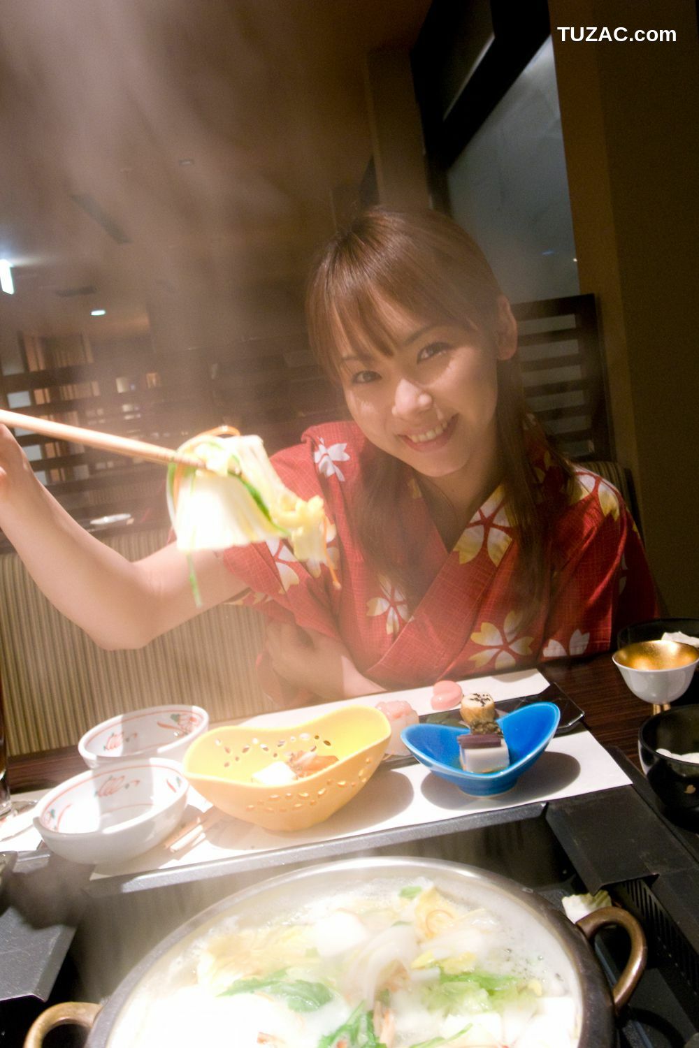 X-City_ WEB No.107 亜希菜《ひみつメモリー》 写真集[37P]