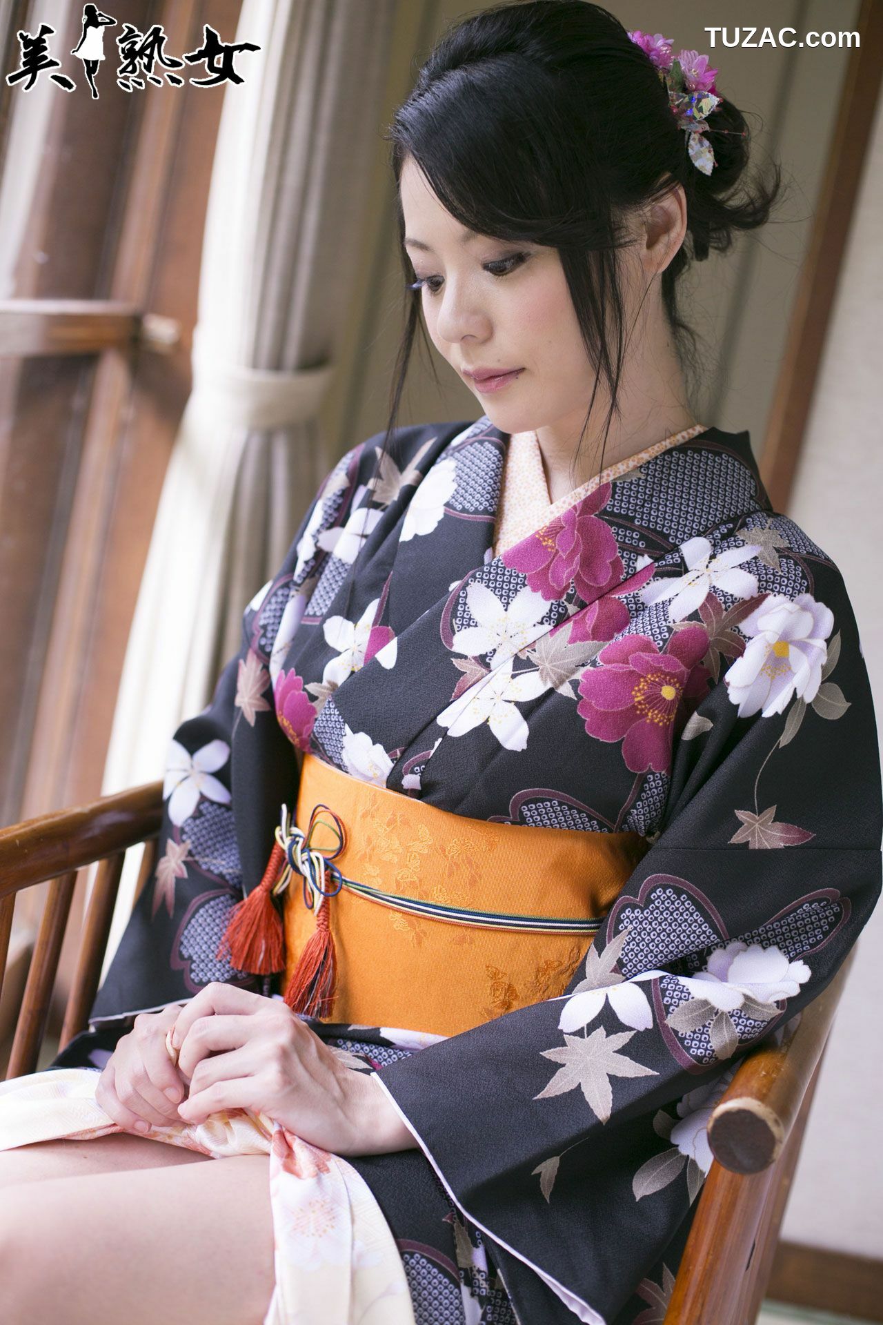 X-City_ 美熟女[JUKUJO] 愛田奈々/三津なつみ 写真集[70P]