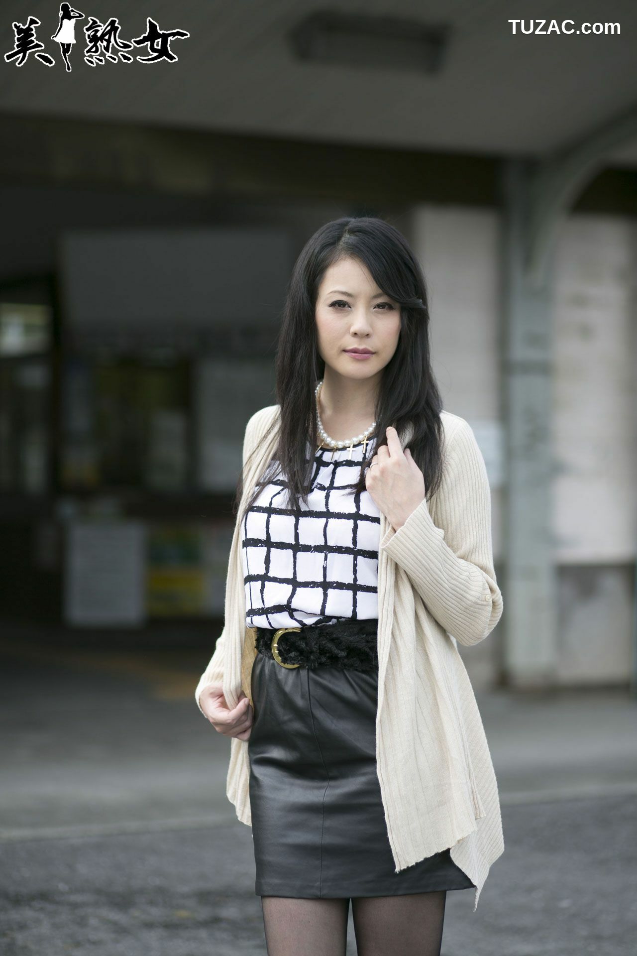 X-City_ 美熟女[JUKUJO] 愛田奈々/三津なつみ 写真集[70P]