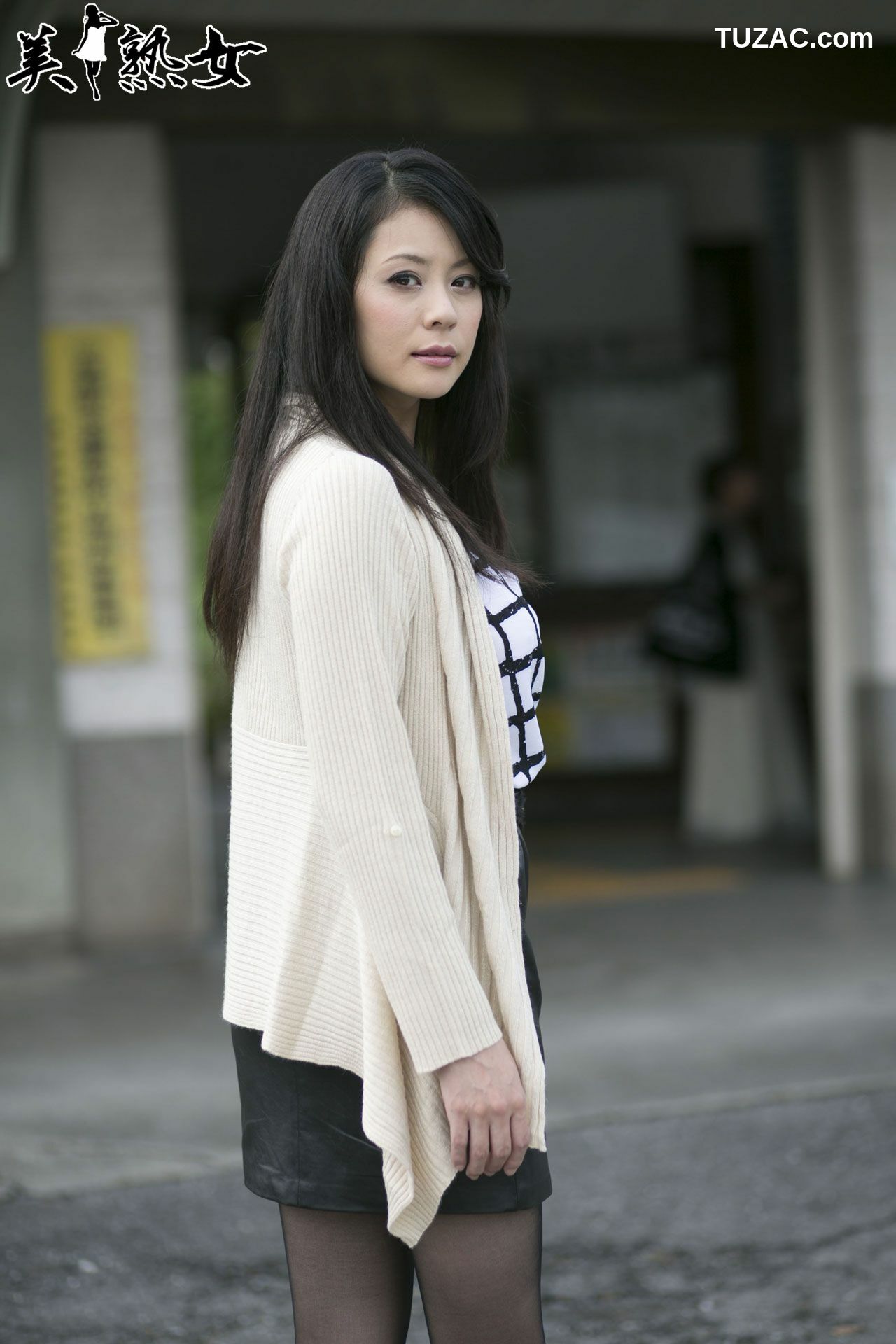 X-City_ 美熟女[JUKUJO] 愛田奈々/三津なつみ 写真集[70P]