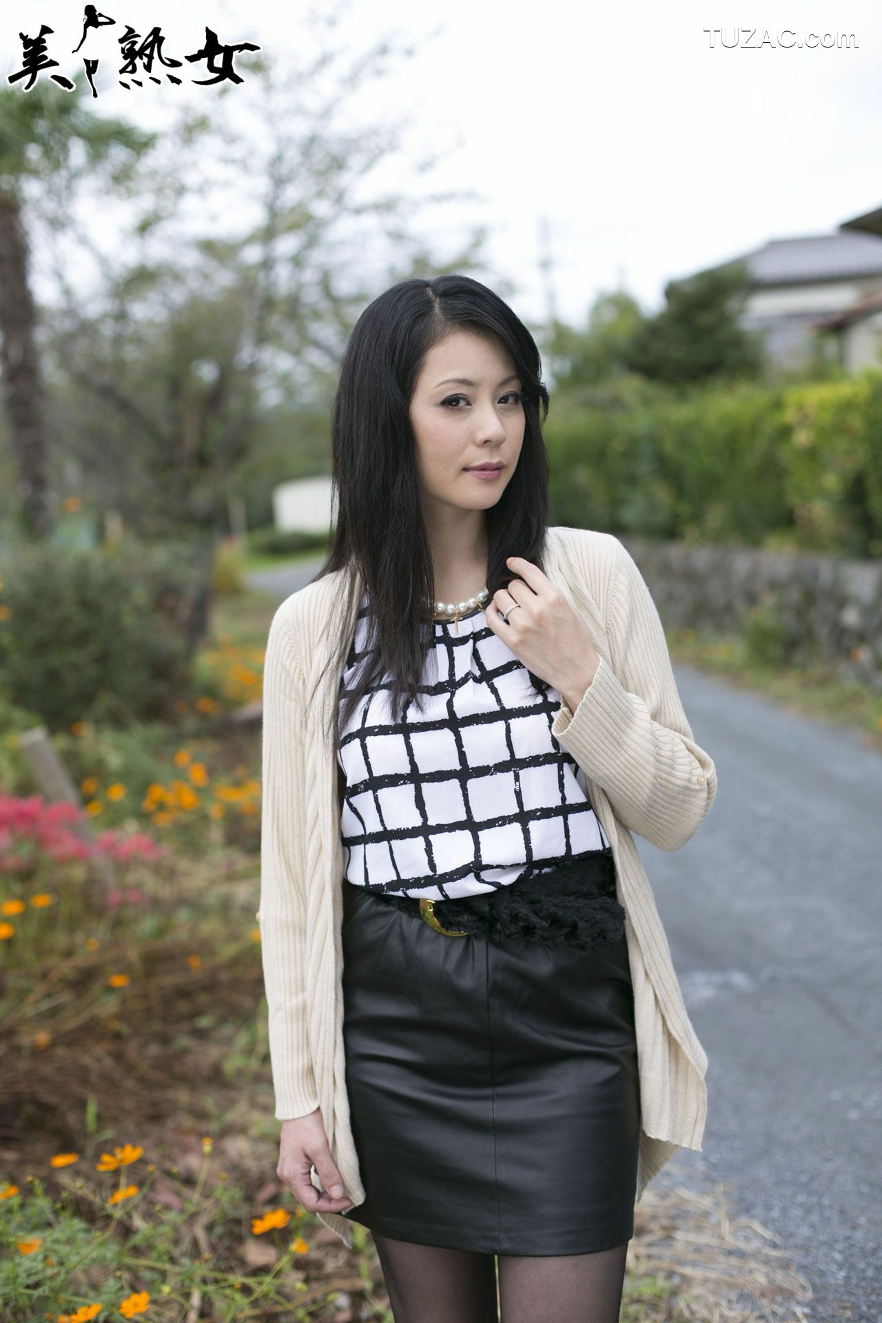 X-City_ 美熟女[JUKUJO] 愛田奈々/三津なつみ 写真集[70P]