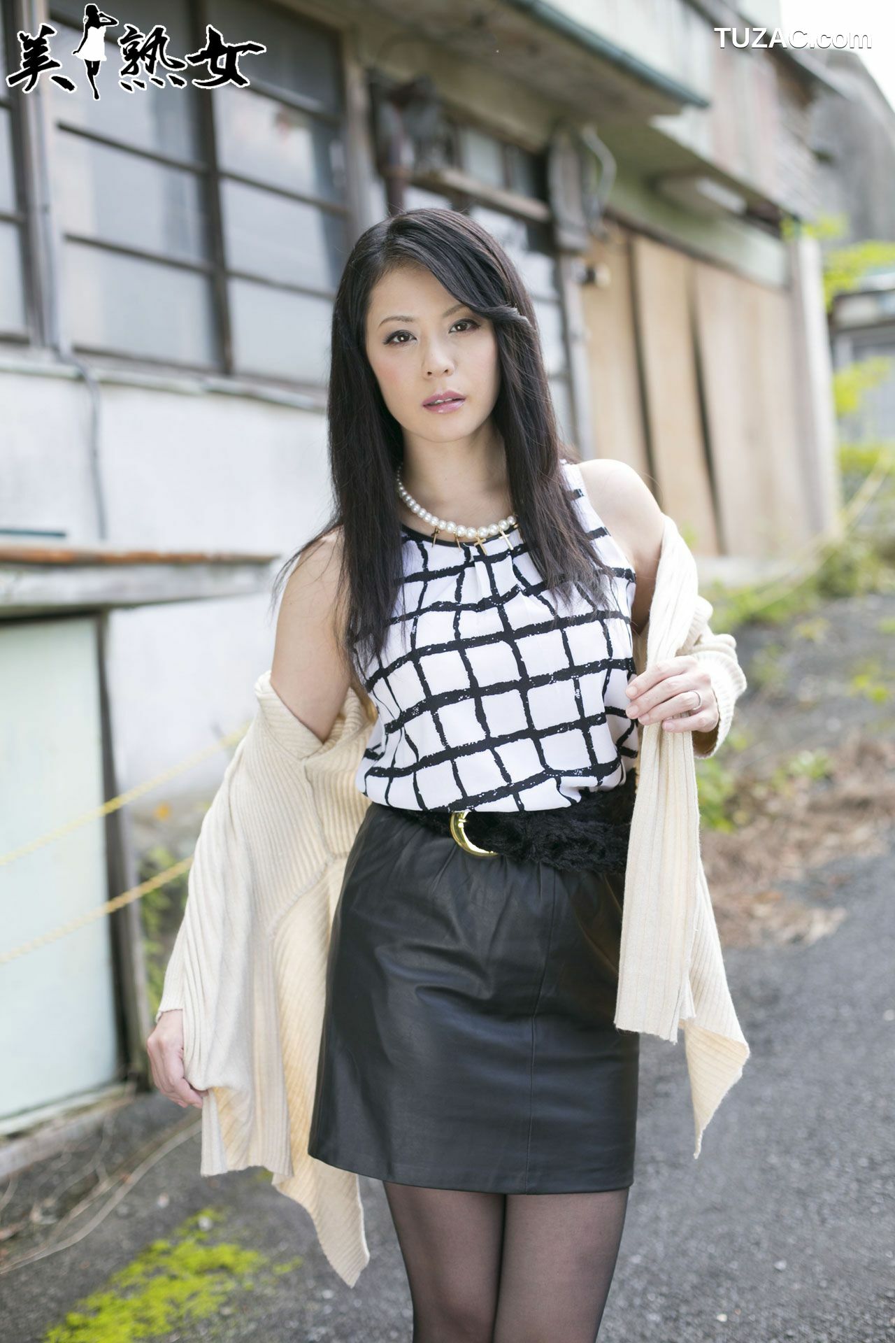 X-City_ 美熟女[JUKUJO] 愛田奈々/三津なつみ 写真集[70P]