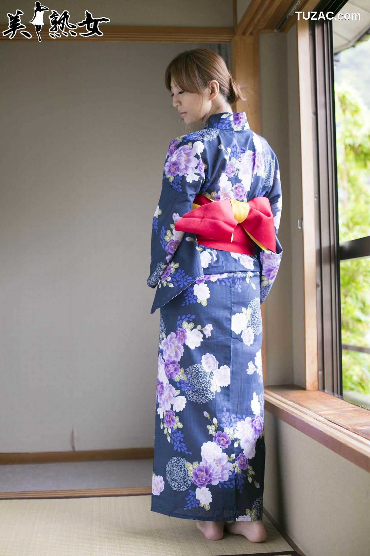 X-City_ 美熟女グラビアJUKUJO 瞳リョウ/瞳亮 写真集[39P]